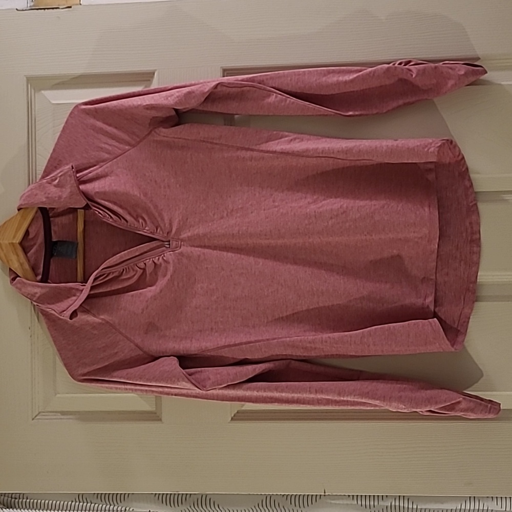 Champion (C9) stretchy pink, 1/4 zip, Long-sleeved athletic top w/thumbholes! XS